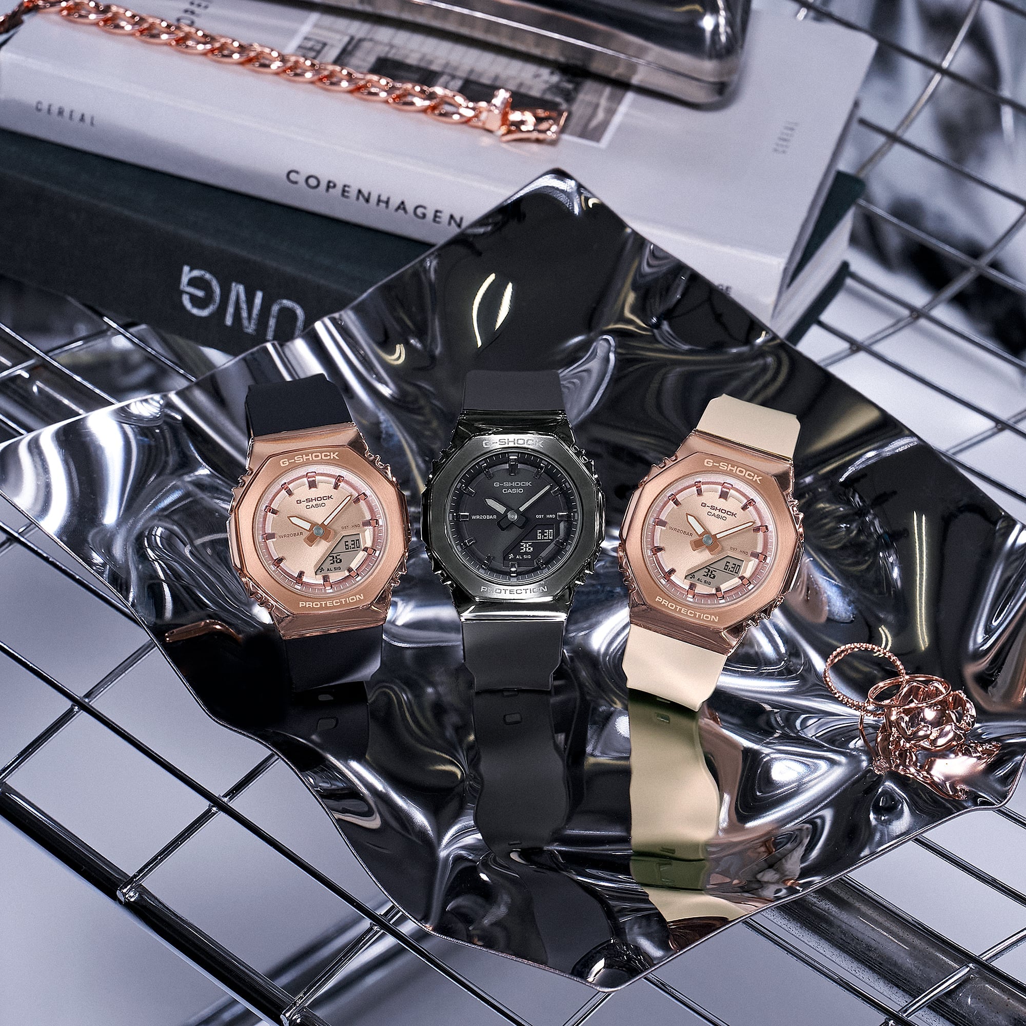 GMS2110PG-4A | G-SHOCK ANALOG-DIGITAL Pink gold - Casio