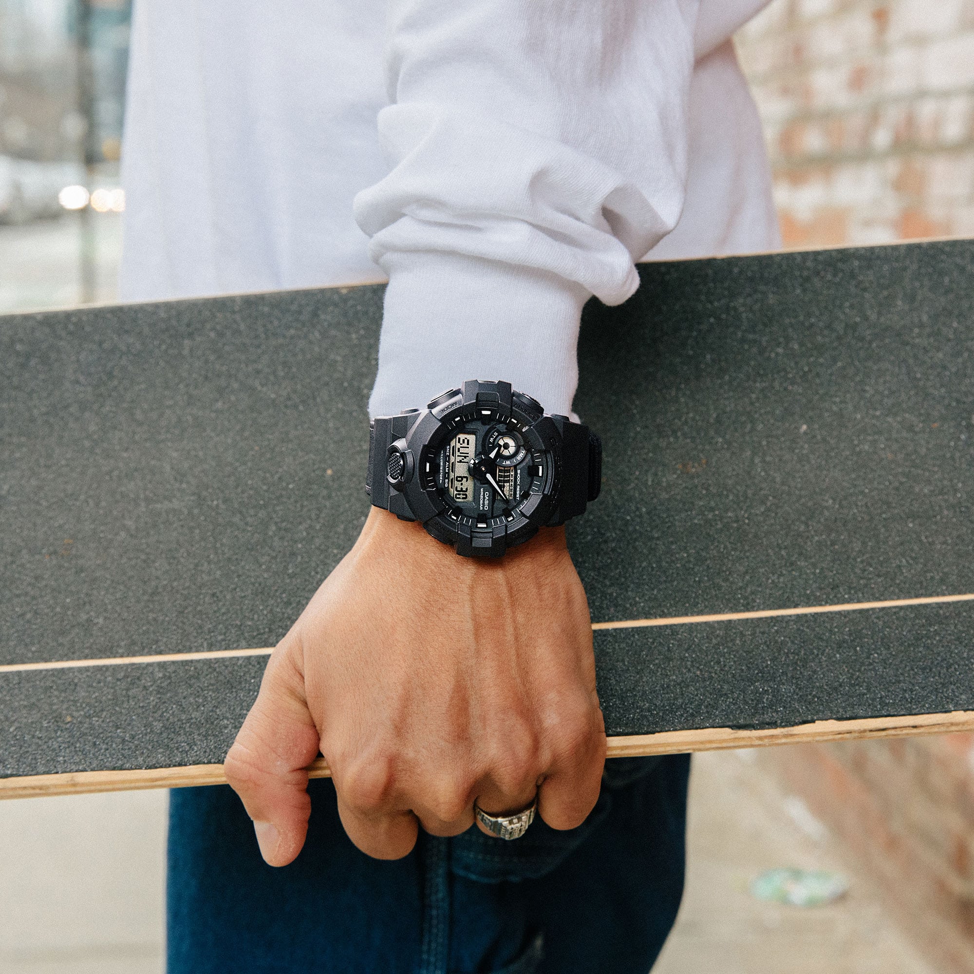 GA700BCE-1A | G-SHOCK with Nylon Band – Black Digital Analog Watch | Casio G- SHOCK - Casio