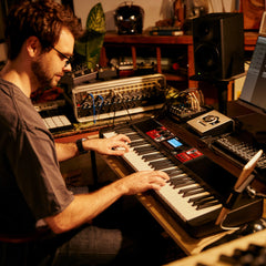 CT-S1000V | Casiotone Sleek 61-Key Portable Keyboard - Casio