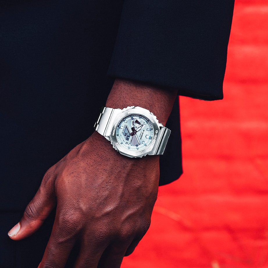 GM2110D-7A | Metal G-SHOCK: Casio Silver Watch | Casio G-SHOCK - Casio