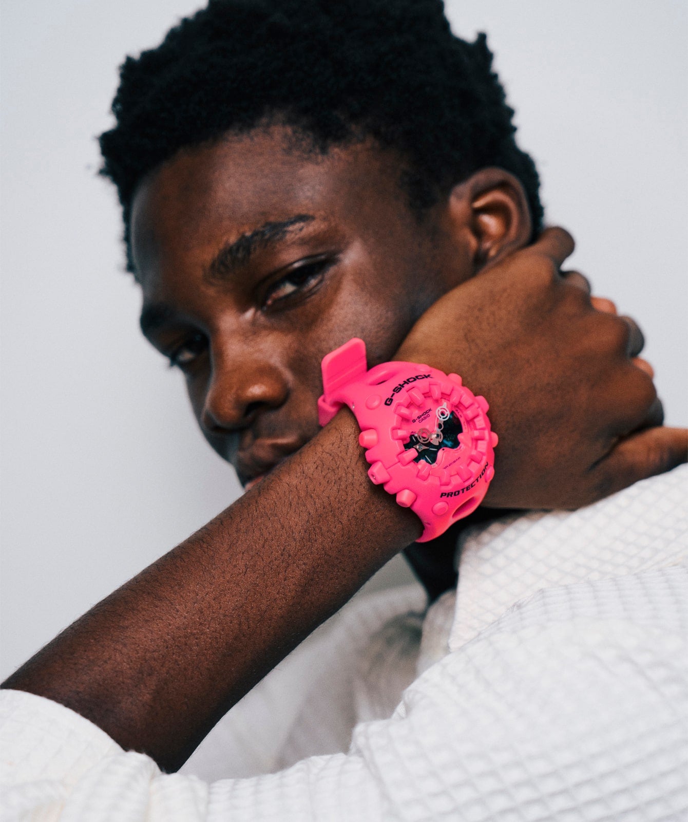 GAV01-4A | G-SHOCK ANALOG-DIGITAL Pink - Casio